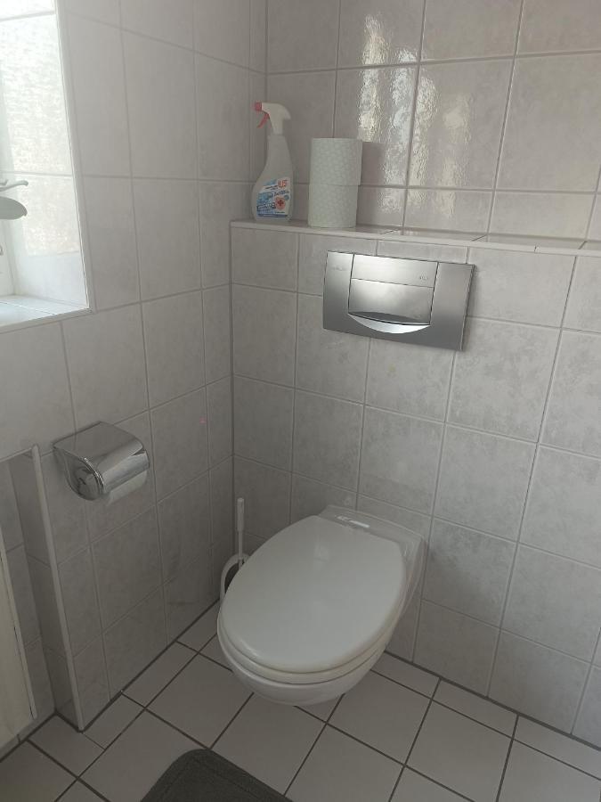 In Villa 56 Qm Apartment, 24 H Check-In,Free Parking Hannover Bagian luar foto