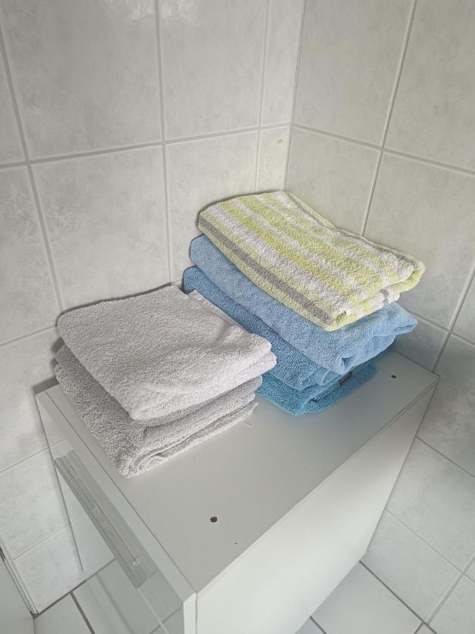 In Villa 56 Qm Apartment, 24 H Check-In,Free Parking Hannover Bagian luar foto