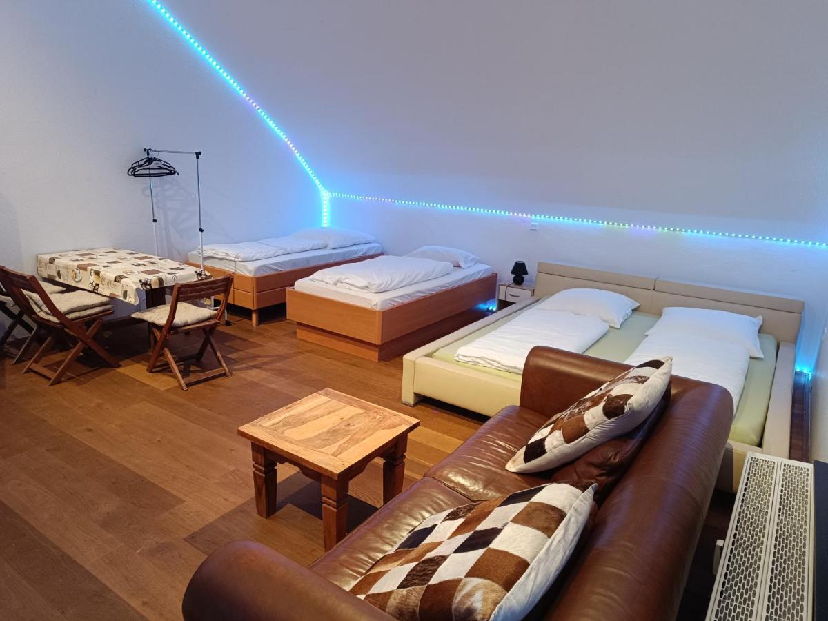 In Villa 56 Qm Apartment, 24 H Check-In,Free Parking Hannover Bagian luar foto