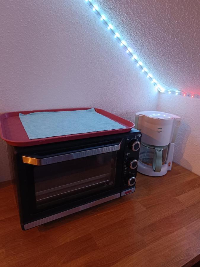 In Villa 56 Qm Apartment, 24 H Check-In,Free Parking Hannover Bagian luar foto