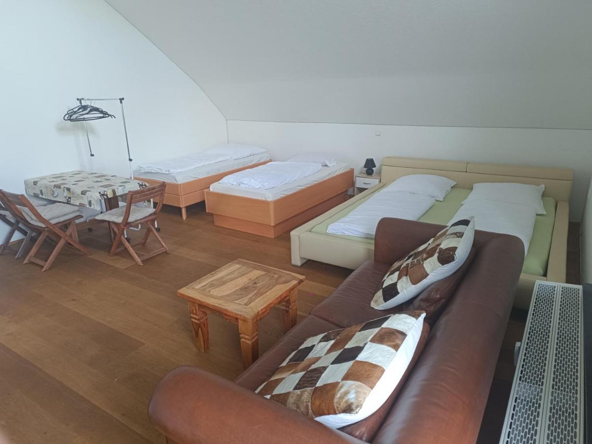In Villa 56 Qm Apartment, 24 H Check-In,Free Parking Hannover Bagian luar foto